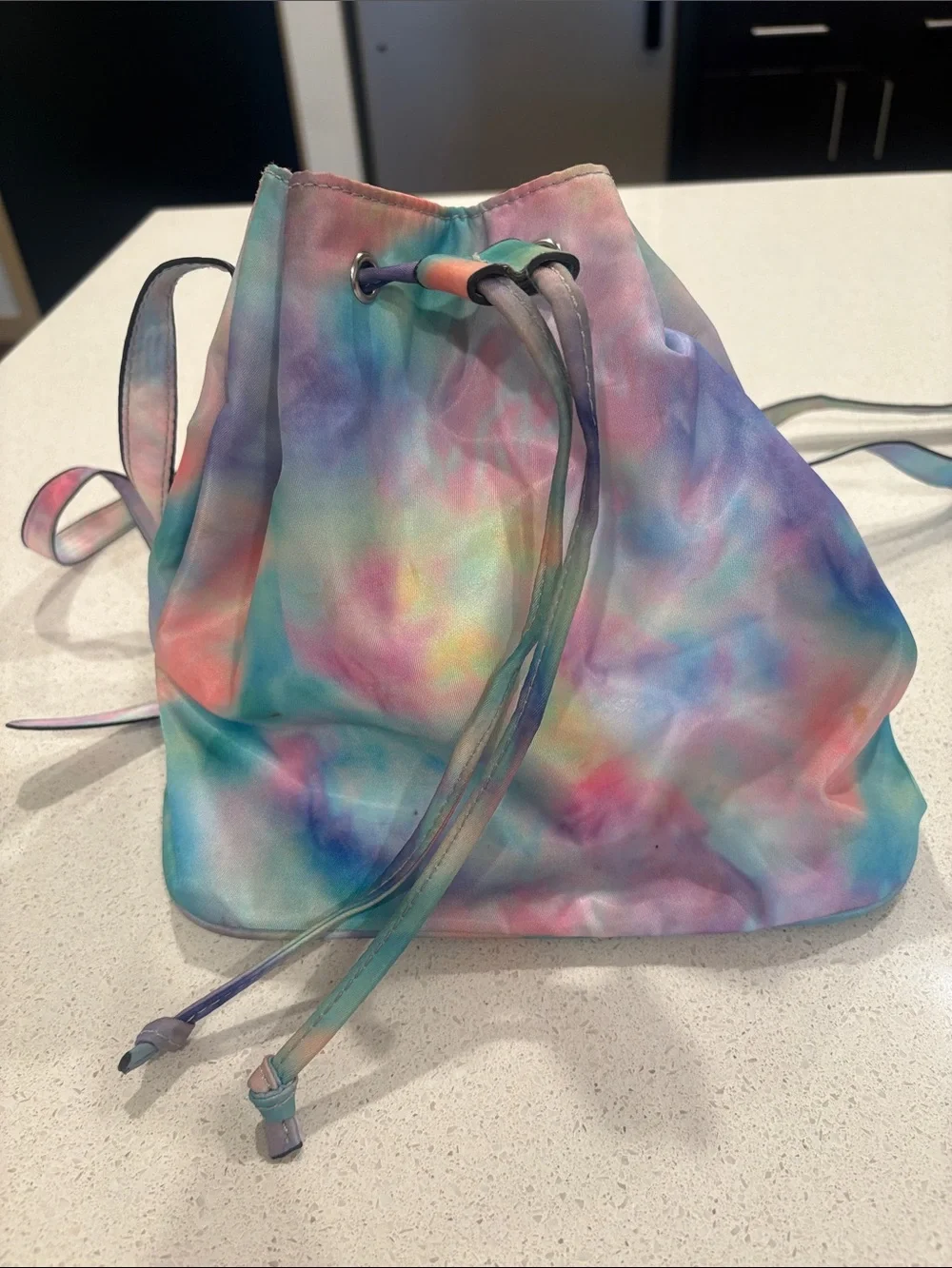 N/A adjustable straps